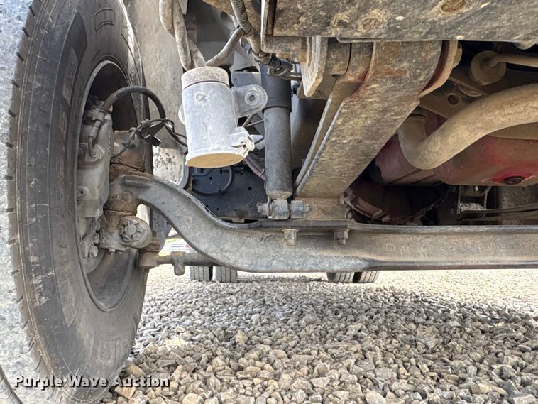 image for item YA4444 2015 Ford F750 forestry bucket truck