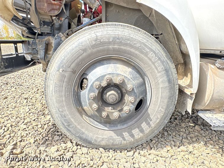 image for item YA4444 2015 Ford F750 forestry bucket truck