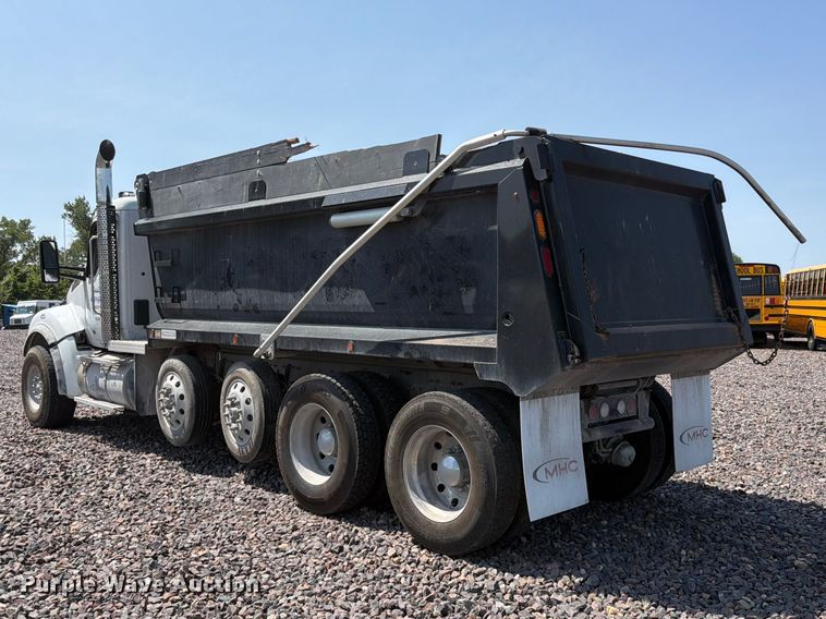 image for item YA4512 2023 Kenworth T880 dump truck 