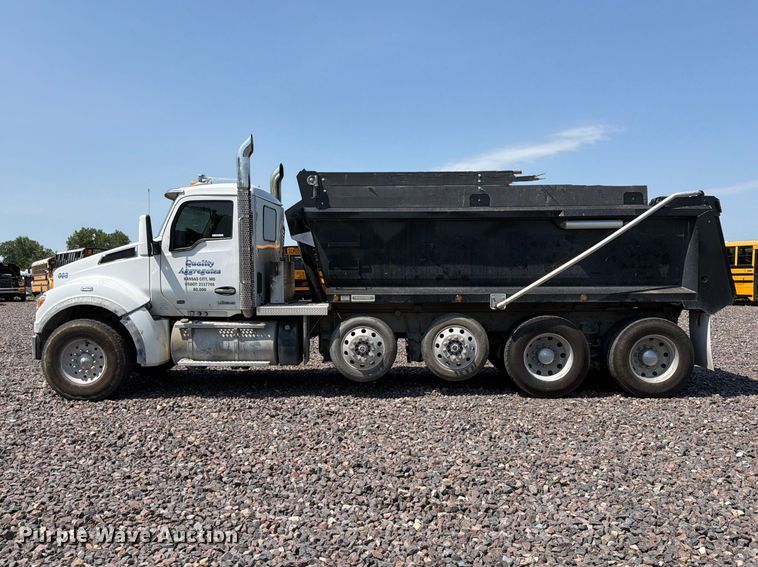 image for item YA4512 2023 Kenworth T880 dump truck 