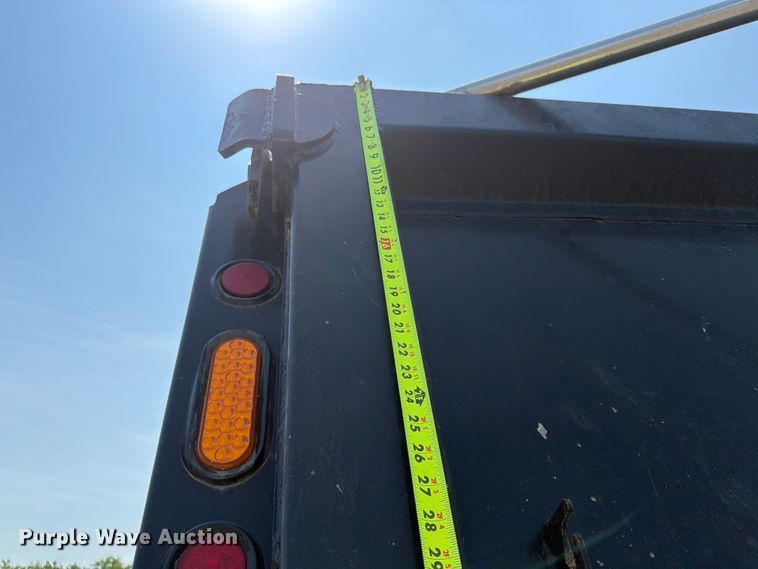image for item YA4512 2023 Kenworth T880 dump truck 