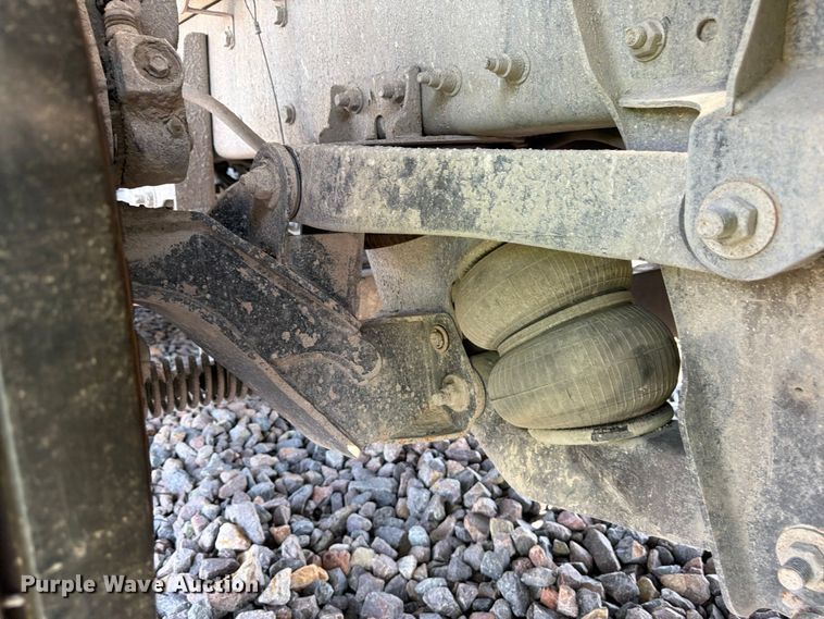 image for item YA4512 2023 Kenworth T880 dump truck 
