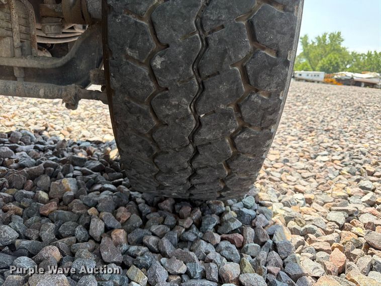 image for item YA4512 2023 Kenworth T880 dump truck 