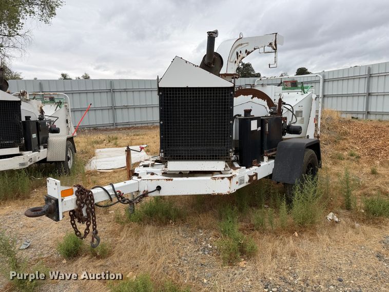 image for item YA4595 2010 Altec DC-912A wood chipper