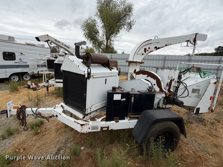 image for item YA4595 2010 Altec DC-912A wood chipper