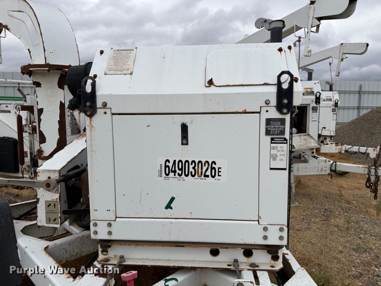 image for item YA4595 2010 Altec DC-912A wood chipper