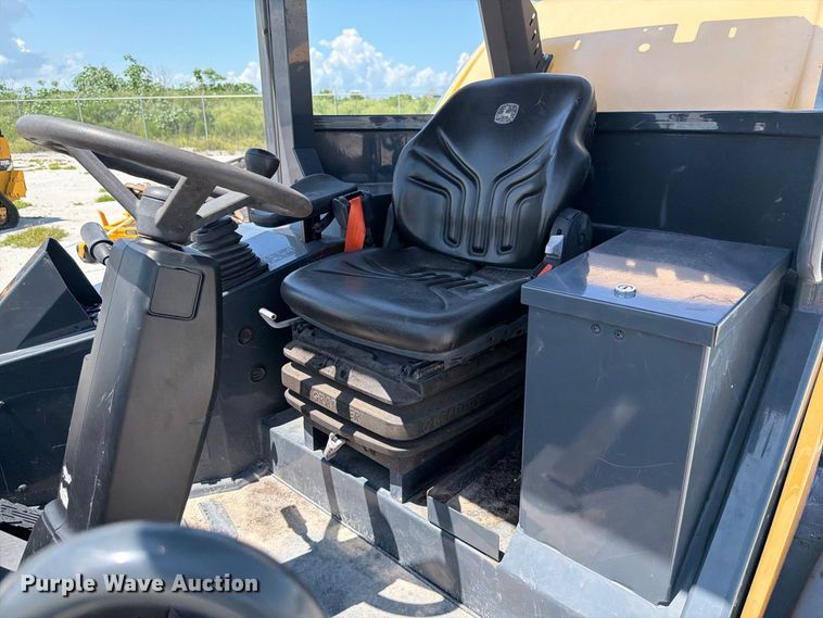 image for item YA4603 2025 John Deere 204G compact wheel loader