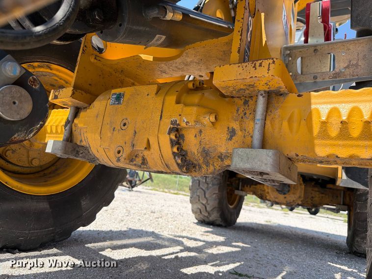 image for item YA4603 2025 John Deere 204G compact wheel loader