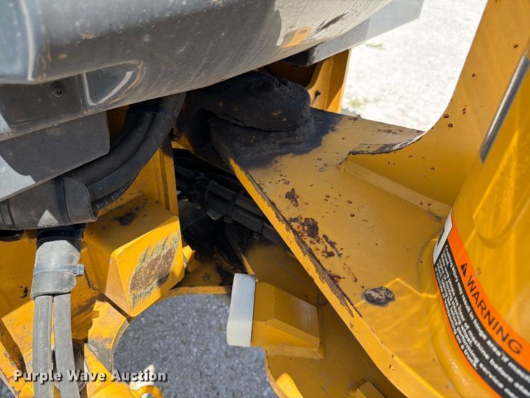 image for item YA4603 2025 John Deere 204G compact wheel loader