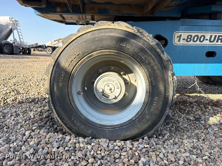 image for item YA4656 2012 Genie S-45 boom lift