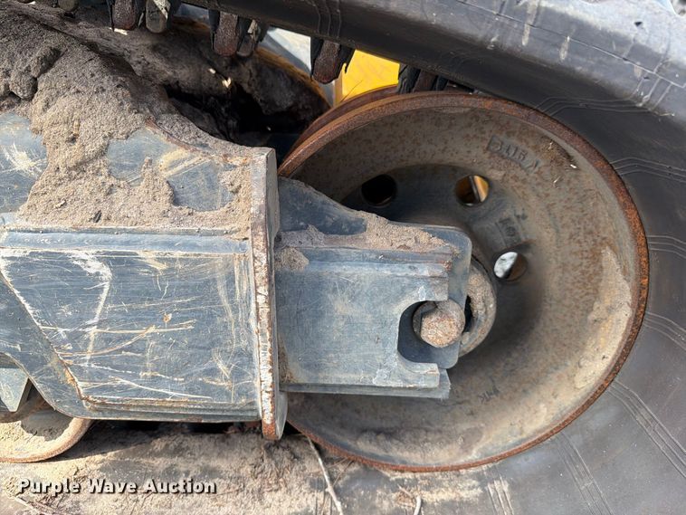 image for item YA4662 2025 John Deere 333P-Tier tracked skid steer loader