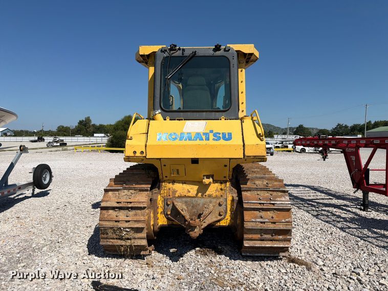 image for item YA4706 2006 Komatsu D65EX-15 dozer