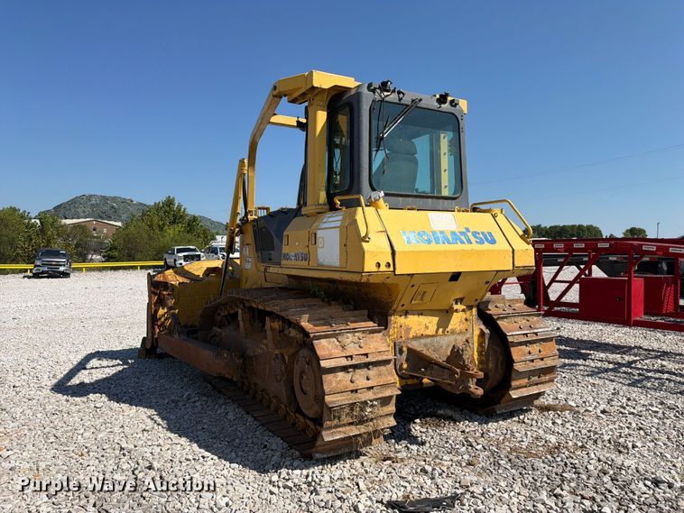 image for item YA4706 2006 Komatsu D65EX-15 dozer