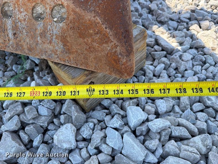 image for item YA4706 2006 Komatsu D65EX-15 dozer