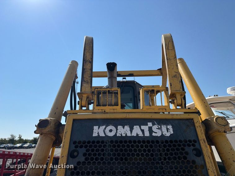 image for item YA4706 2006 Komatsu D65EX-15 dozer