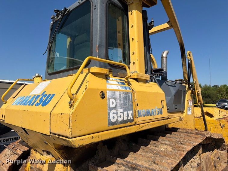 image for item YA4706 2006 Komatsu D65EX-15 dozer