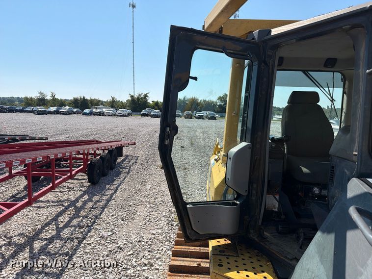 image for item YA4706 2006 Komatsu D65EX-15 dozer