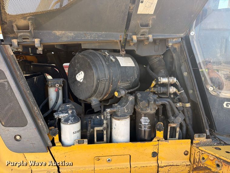 image for item YA4706 2006 Komatsu D65EX-15 dozer
