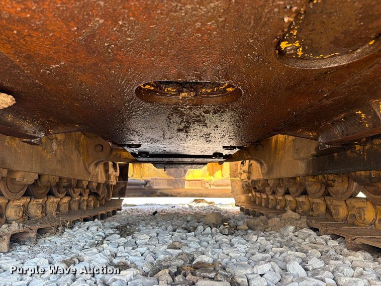image for item YA4706 2006 Komatsu D65EX-15 dozer