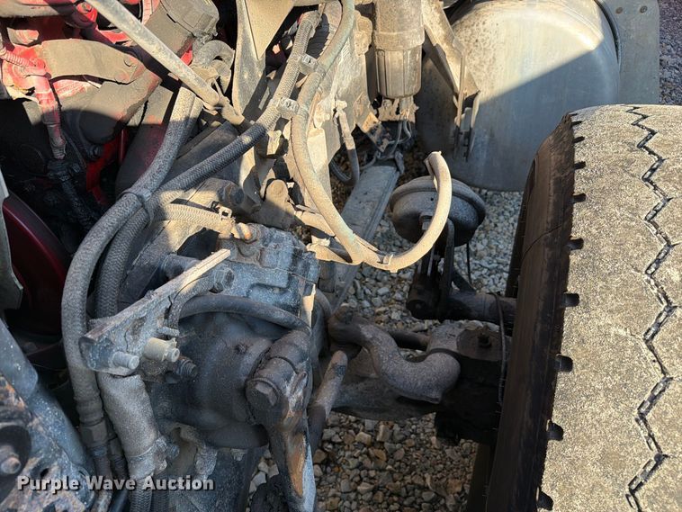 image for item YA4711 2014 Peterbilt 388 dump truck