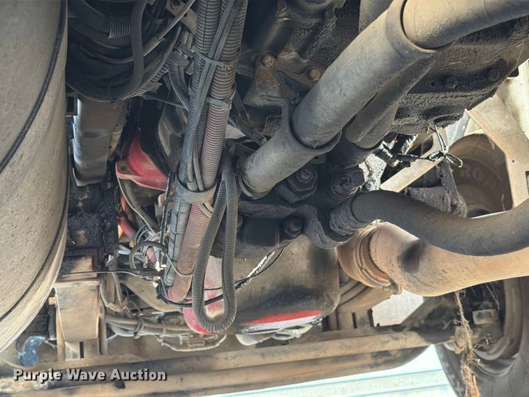 image for item YA4711 2014 Peterbilt 388 dump truck
