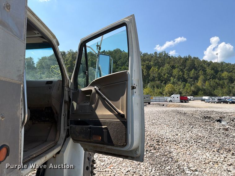 image for item YA4712 2007 Sterling Acterra dump truck