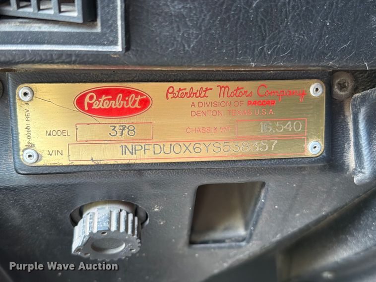 image for item YA4717 2000 Peterbilt 378 rock slinger truck