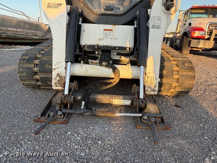 image for item YA4725 2019 Bobcat T650 tracked skid steer loader