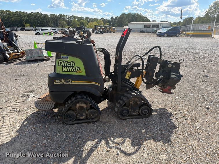 image for item YA4819 2016 Ditch Witch R300 cable plow