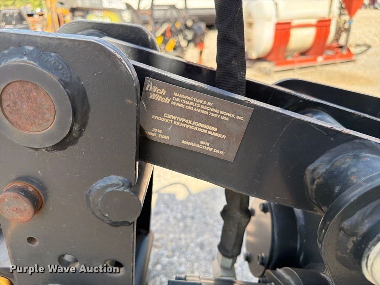 image for item YA4819 2016 Ditch Witch R300 cable plow