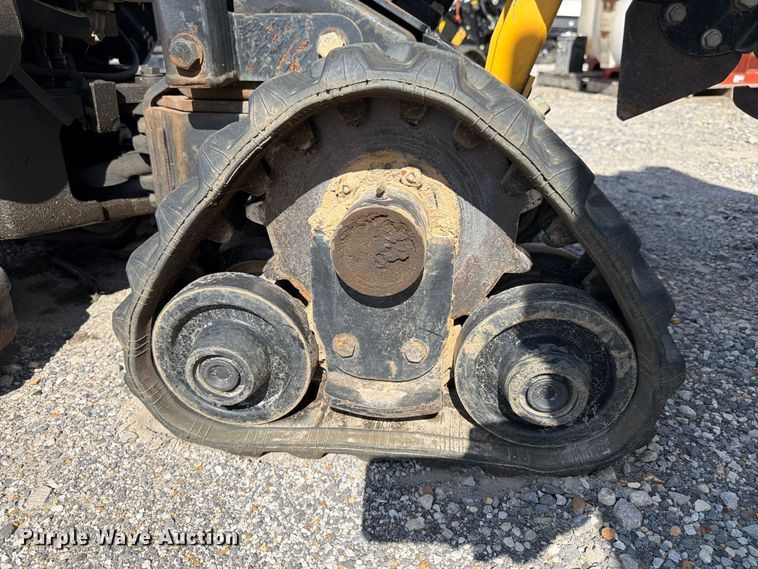 image for item YA4819 2016 Ditch Witch R300 cable plow