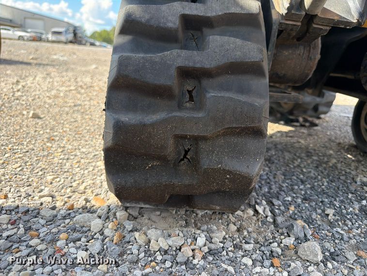 image for item YA4819 2016 Ditch Witch R300 cable plow