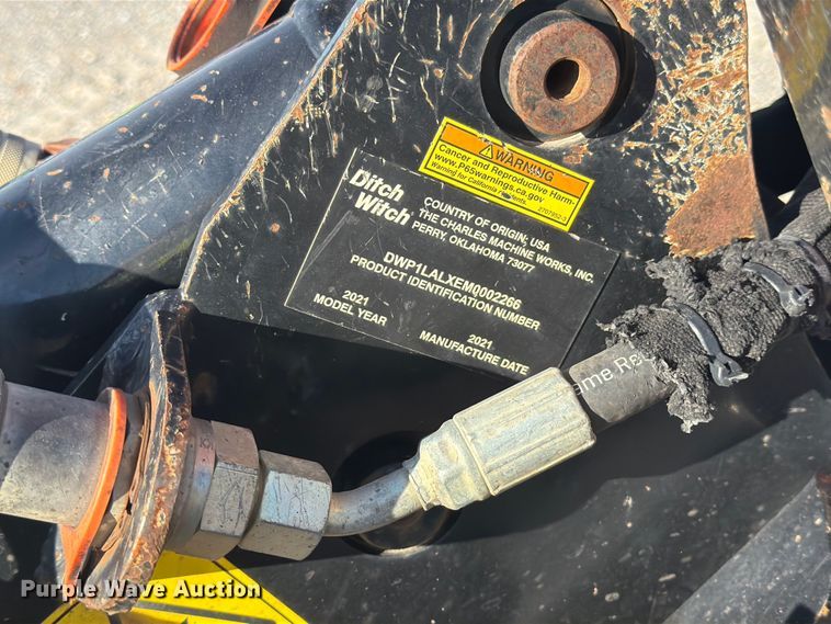 image for item YA4820 2022 Ditch Witch R300 cable plow