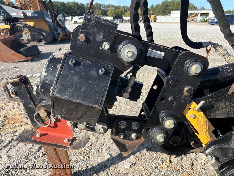 image for item YA4820 2022 Ditch Witch R300 cable plow