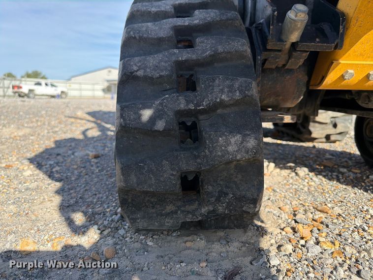 image for item YA4820 2022 Ditch Witch R300 cable plow