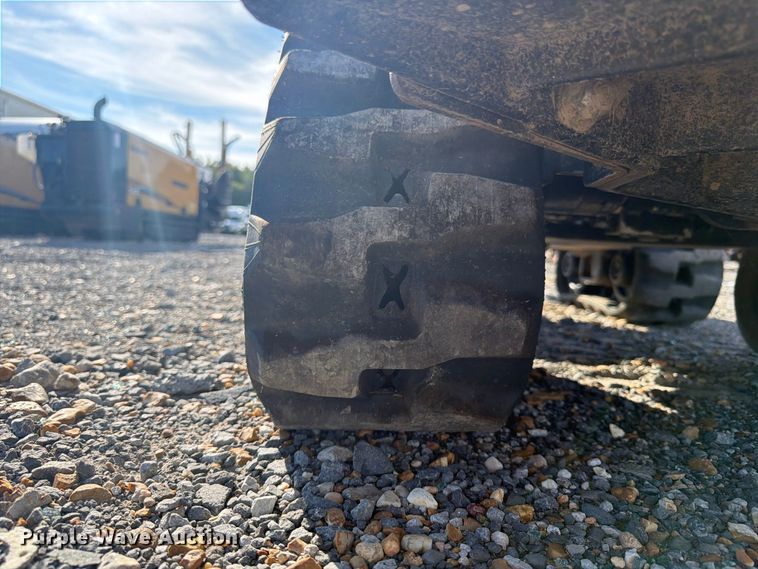 image for item YA4820 2022 Ditch Witch R300 cable plow