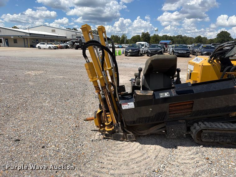 image for item YA4821 2019 Vermeer D8X12 directional boring unit