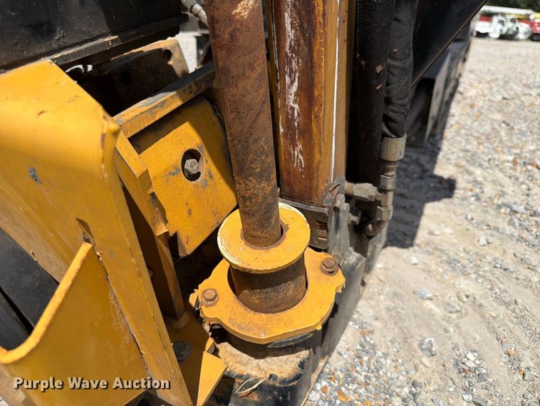 image for item YA4821 2019 Vermeer D8X12 directional boring unit