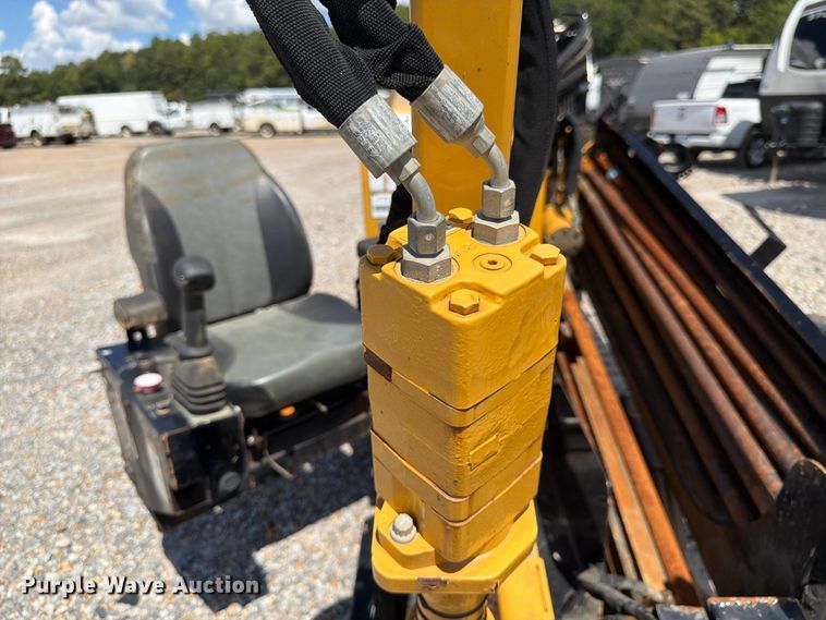 image for item YA4821 2019 Vermeer D8X12 directional boring unit