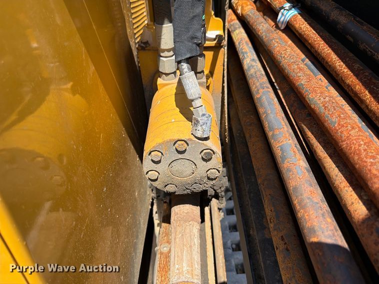 image for item YA4821 2019 Vermeer D8X12 directional boring unit