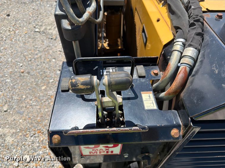 image for item YA4821 2019 Vermeer D8X12 directional boring unit