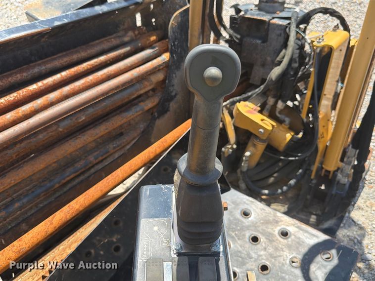 image for item YA4821 2019 Vermeer D8X12 directional boring unit