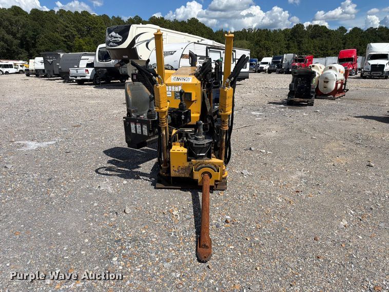 image for item YA4822 2018 Vermeer Navigator D8X12 directional boring unit