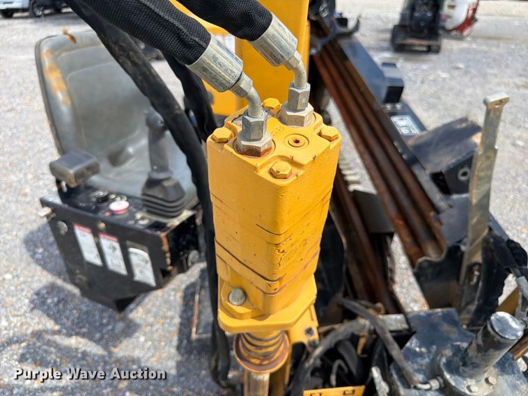image for item YA4822 2018 Vermeer Navigator D8X12 directional boring unit