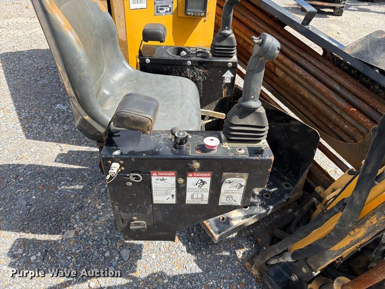 image for item YA4822 2018 Vermeer Navigator D8X12 directional boring unit
