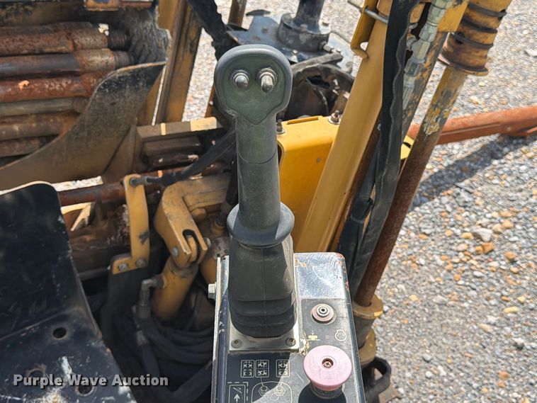 image for item YA4822 2018 Vermeer Navigator D8X12 directional boring unit