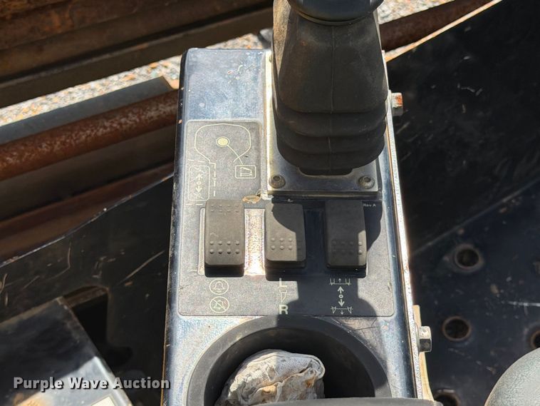 image for item YA4822 2018 Vermeer Navigator D8X12 directional boring unit
