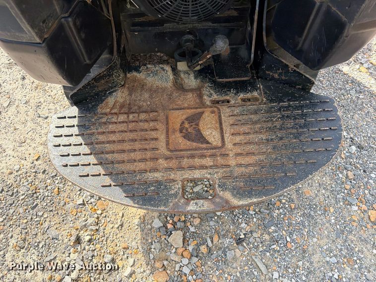 image for item YA4823 2022 Ditch Witch R300 cable plow