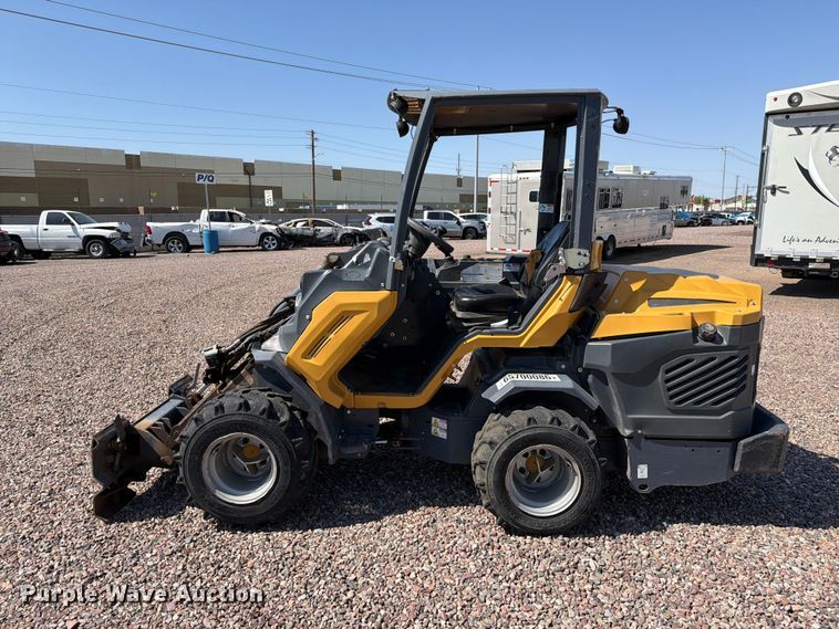 image for item YA4901 2022 Vermeer ATX850 compact wheel loader