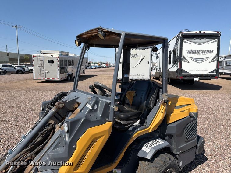 image for item YA4901 2022 Vermeer ATX850 compact wheel loader